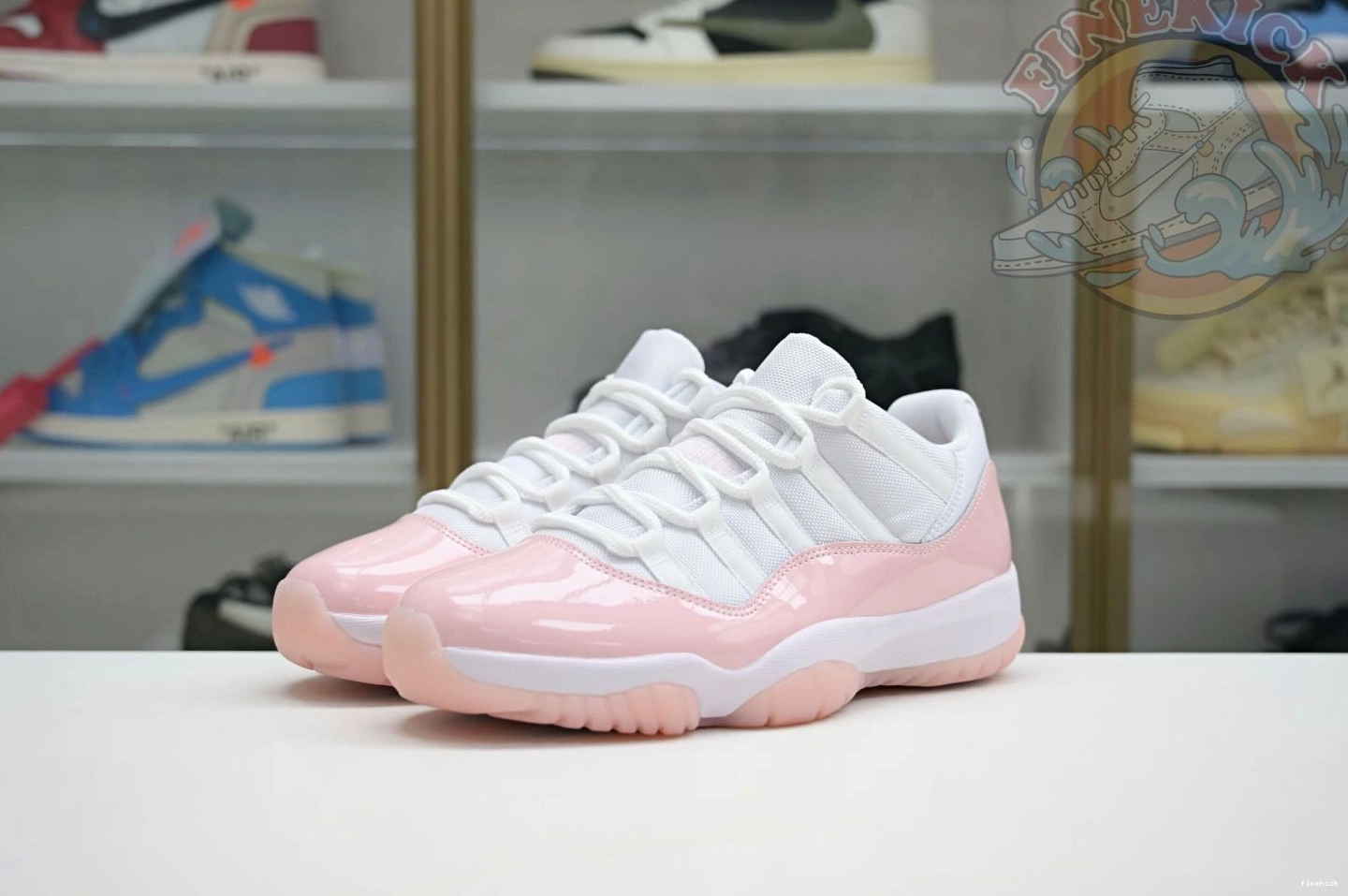 WMNS Low Jordan Jordan 11 Air 0827